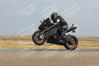 media/Sep-10-2023-Pacific Track Time (Sun) [[44210541ad]]/Group B/1220pm (Wheelie Bump)/
